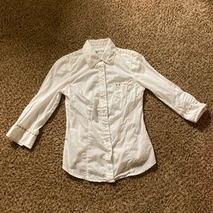 Guess button up-shirt. Size small